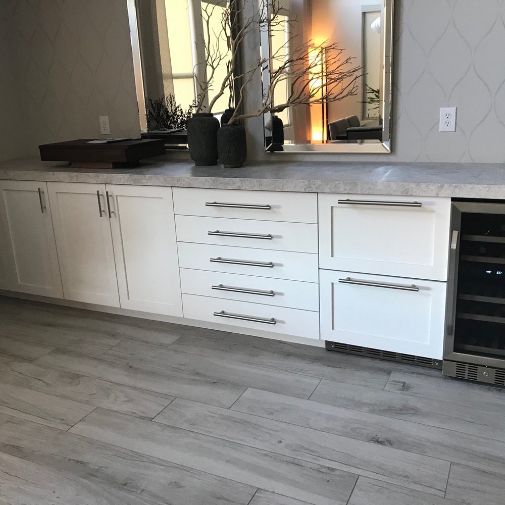 LV Cabinets World - Dining room cabinets with built ins. - Cabinetry Near Me - Las Vegas, Nevada LV Cabinets World - Dining room cabinets with built ins. - Cabinetry Near Me - Las Vegas, Nevada