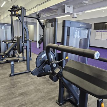 Anytime Fitness - Gyms Near Me - Long Beach, California Anytime Fitness - Gyms Near Me - Long Beach, California