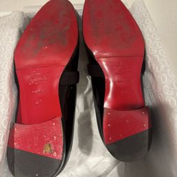 Don't mind the worn marks, writing this review after wearing them.