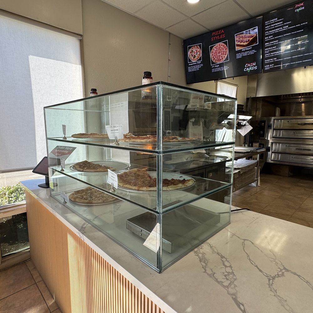 Big Oven Pizza - Slices - Pizza Near Me - San Diego, California Big Oven Pizza - Slices - Pizza Near Me - San Diego, California