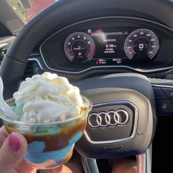 Taylor Marie's Ice Cream Parlor - Cotton candy with caramel