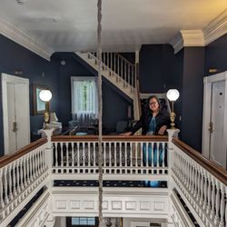 Sterling Hotel