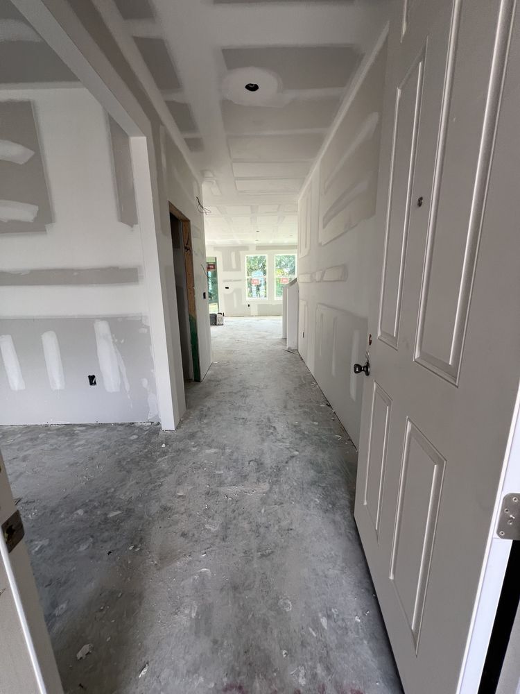 Slide of Muza Design & Construction