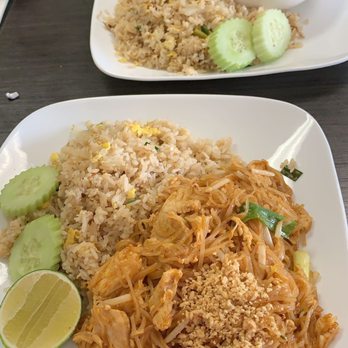 Thai Season - Pad Thai & fried rice combo/ Panang Curry & fried rice combo - Thai Near Me - Clovis, California Thai Season - Pad Thai & fried rice combo/ Panang Curry & fried rice combo - Thai Near Me - Clovis, California