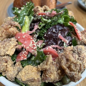 Fern Bar - Fried chicken salad - Bars Near Me - Sebastopol, California Fern Bar - Fried chicken salad - Bars Near Me - Sebastopol, California