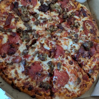 Domino's Pizza - Meatzza no ham, just bacon. Why? Because, bacon. With a side of garlic sauce. - Pizza Near Me - Seattle, Washington Domino's Pizza - Meatzza no ham, just bacon. Why? Because, bacon. With a side of garlic sauce. - Pizza Near Me - Seattle, Washington