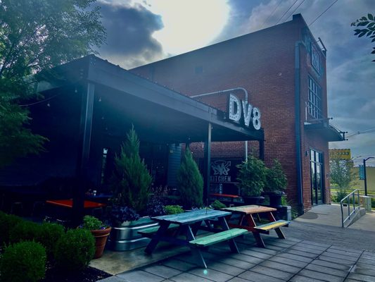 DV8 Kitchen - East End by null