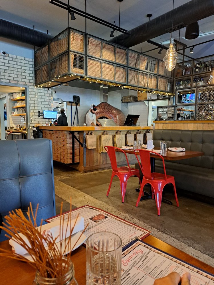 THE SHOPS AT SOMERSET SQUARE Updated October 2024 71 Photos 140