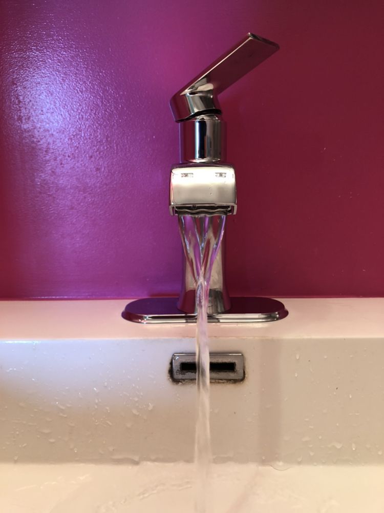 Slide of To The Rescue DMV Services