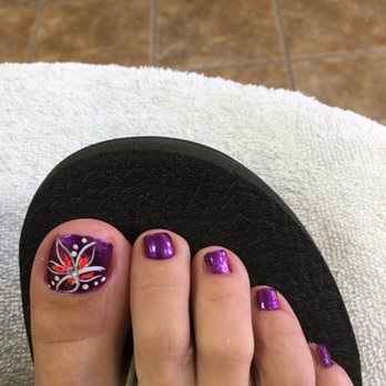 Clever Nails & Spa - Nail Salons Near Me - Nipomo, California