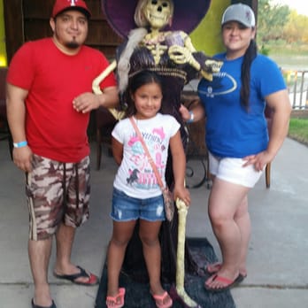 Rancho El Charco - My family enjoying the mascot - Ranches Near Me - La Joya, Texas Rancho El Charco - My family enjoying the mascot - Ranches Near Me - La Joya, Texas
