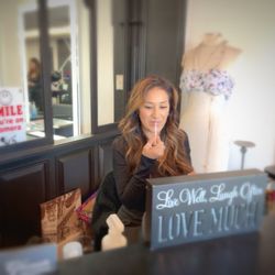 Glamo'r Hair Studio - Hairstylist Loren
