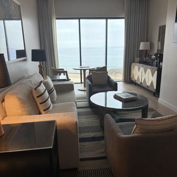Alila Marea Beach - Living room in 1 bedroom suite - Venues & Event Spaces Near Me - Encinitas, California Alila Marea Beach - Living room in 1 bedroom suite - Venues & Event Spaces Near Me - Encinitas, California