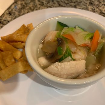 Crescent Moon - Chinese Near Me - Plano, Texas