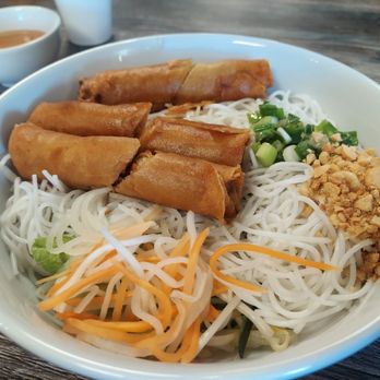 Pho King  - Egg roll vermicelli dish - Vietnamese Near Me - San Jose, California