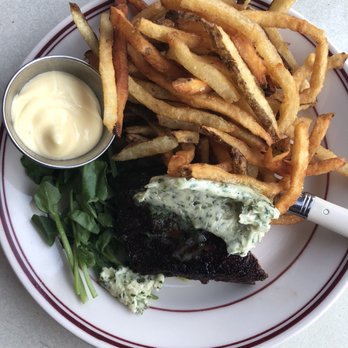 Le Diplomate - Split steak frites - Brasseries Near Me - Washington, DC, District of Columbia Le Diplomate - Split steak frites - Brasseries Near Me - Washington, DC, District of Columbia