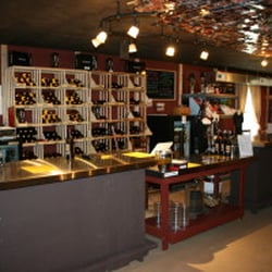 Sand Hollow Winery - Our tasting room
