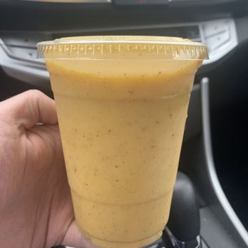 Balanced - Orange Creamsicle: banana, mango, orange juice, almond milk and flax seed - Coffee & Tea Near Me - Windham, New Hampshire