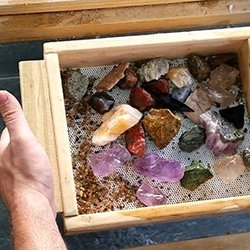 Gold Rush Mining Adventures - Gemstone Panning