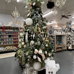 Louisiana Nursery - Beautiful Christmas tree