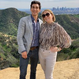 Scenic overlook of LA with the world's best guide Scenic overlook of LA with the world's best guide