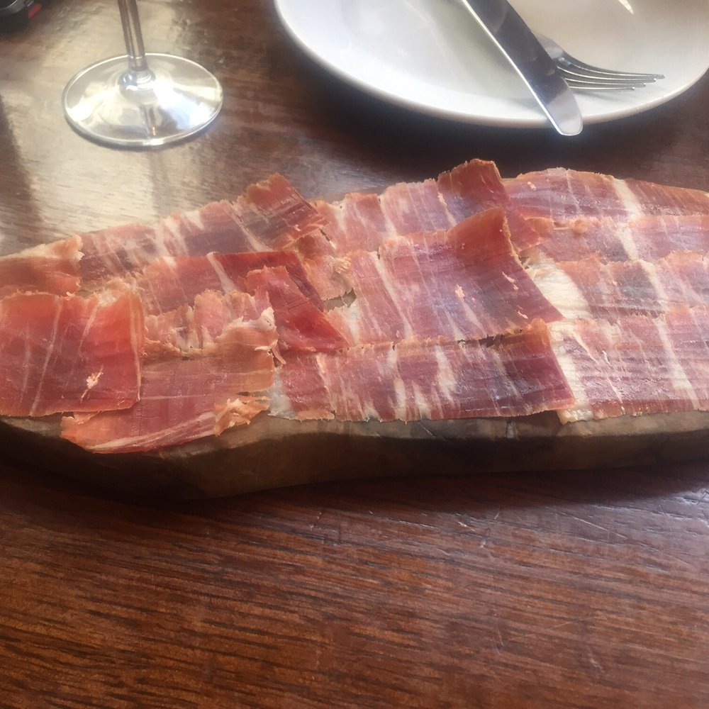 Jamon Jamon