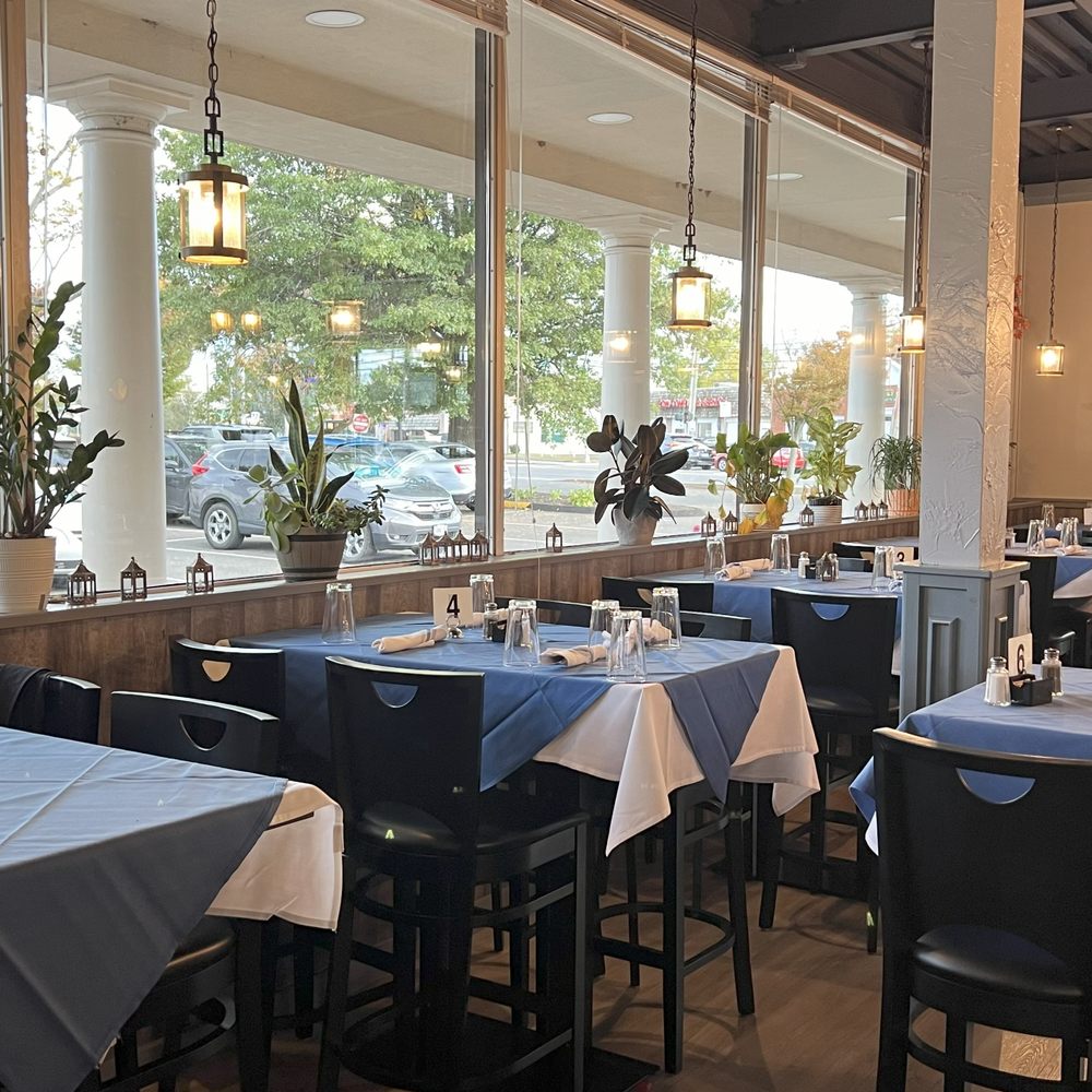 Zaytoon - Interior - Mediterranean Near Me - West Hartford, Connecticut Zaytoon - Interior - Mediterranean Near Me - West Hartford, Connecticut