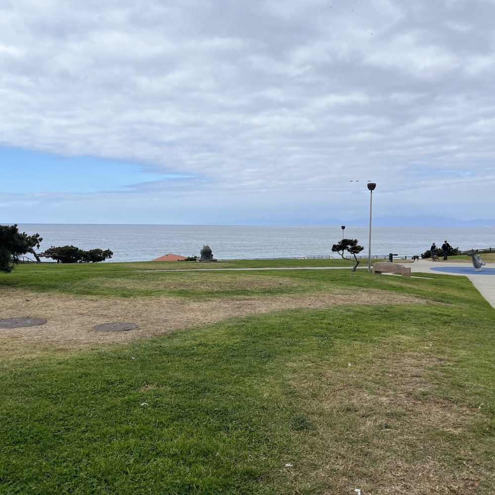 Miramar Park - Ocean view from park - Parks Near Me - Redondo Beach, California Miramar Park - Ocean view from park - Parks Near Me - Redondo Beach, California