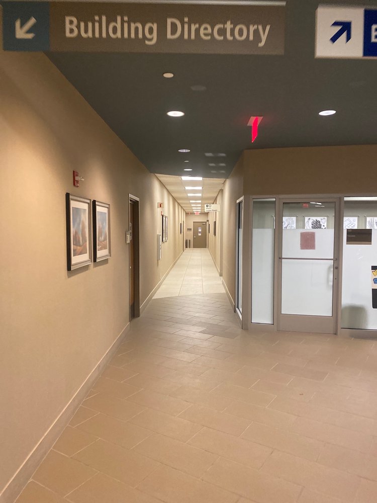 BEAUMONT HEALTH CLUB Updated August 2024 16 Reviews 1555 E South