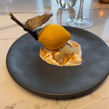 MDRD - El Limon : white chocolate mousse, Meyer lemon marmalade, lime caviar and meringue - Spanish Near Me - Grand Rapids, Michigan MDRD - El Limon : white chocolate mousse, Meyer lemon marmalade, lime caviar and meringue - Spanish Near Me - Grand Rapids, Michigan