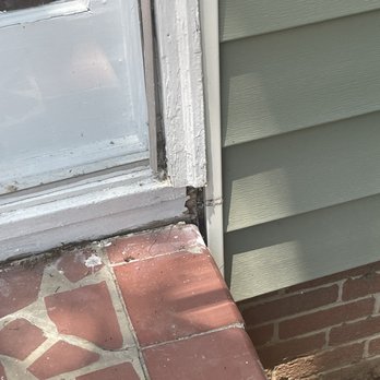 Chattanooga Roofing Contractors - Siding not butted against brick stairwell - Roofing Near Me - Chattanooga, Tennessee Chattanooga Roofing Contractors - Siding not butted against brick stairwell - Roofing Near Me - Chattanooga, Tennessee