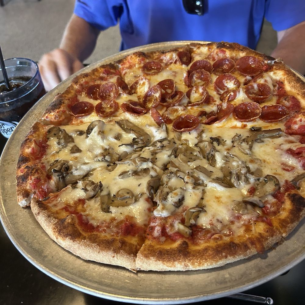 Half pep half mushroom Half pep half mushroom