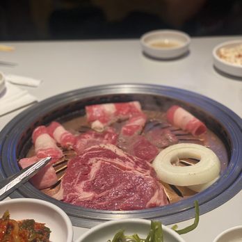 Yakiniku Seoul - Mixed Assorted Meat Yakiniku - Korean Near Me - Honolulu, Hawaii