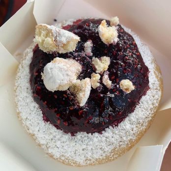 Crumbl - Sunrise - Bakeries Near Me - Sunrise, Florida