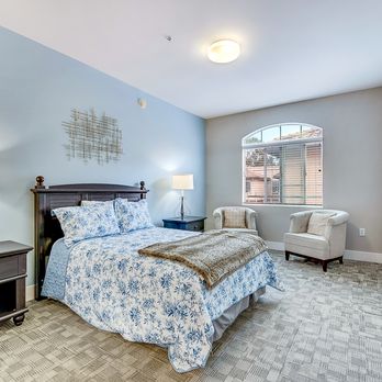 Pacifica Senior Living Poway - bedroom - Retirement Homes Near Me - Poway, California Pacifica Senior Living Poway - bedroom - Retirement Homes Near Me - Poway, California
