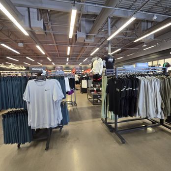 nike outlet glendale