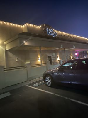 Dave Wong's Restaurant & Deli by null