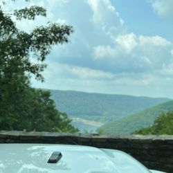 Rim Rock Overlook and Picnic Area