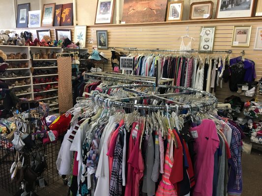 Second Tyme Around Shop by null