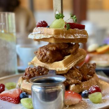 Sunny Side Breakfast - Chicken 'n waffle - Breakfast & Brunch Near Me - Sacramento, California Sunny Side Breakfast - Chicken 'n waffle - Breakfast & Brunch Near Me - Sacramento, California