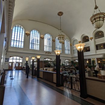 Denver Union Station - Train Stations Near Me - Denver, Colorado