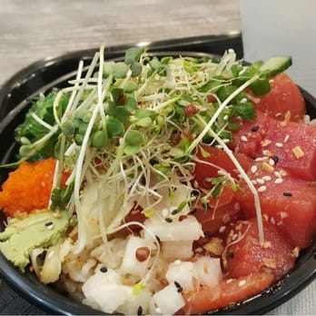 Ahipoki - Small tuna bowl with house spicy sauce and with all toppings - Seafood Near Me - Temple City, California