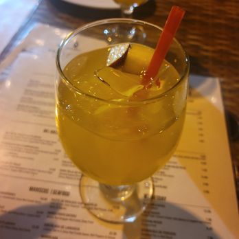 Rumba Cubana - Mango Sangria - Cuban Near Me - North Bergen, New Jersey