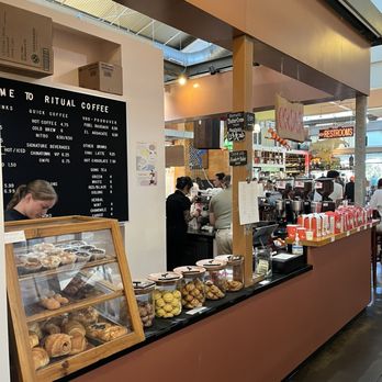 Ritual Coffee Roasters - Order counter - Coffee & Tea Near Me - Napa, California