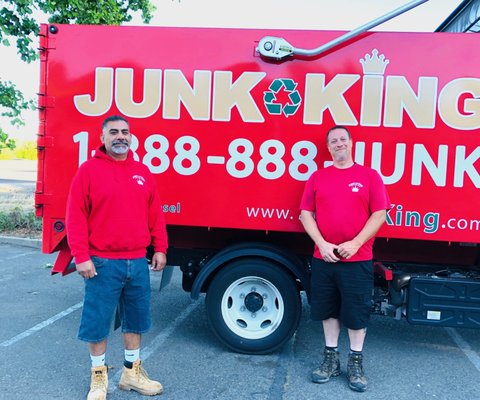 Junk King - We can handle most ANYTHING and EVERYTHING, except hazardous waste. Junk King - We can handle most ANYTHING and EVERYTHING, except hazardous waste.
