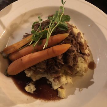 Welsh Field Inn - Date Nighy Pot Roast - American Near Me - Troy Twp, Ohio