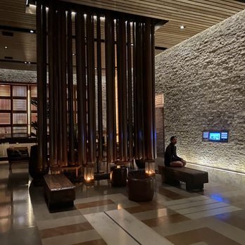 EAST - Hotels Near Me - Miami, Florida