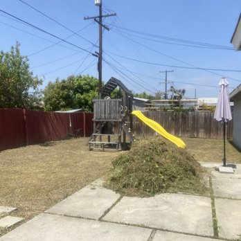 Paradise Landscaping and Gardening - Yard after - Lucy and her team worked hard! Thank you! - Landscaping Near Me Paradise Landscaping and Gardening - Yard after - Lucy and her team worked hard! Thank you! - Landscaping Near Me