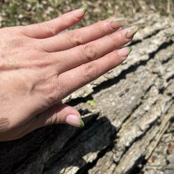 Lee Nails Spa - Acrylic
