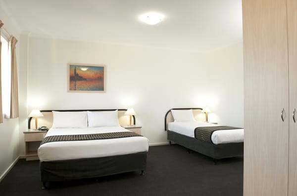 Adelaide Riviera Hotel by null